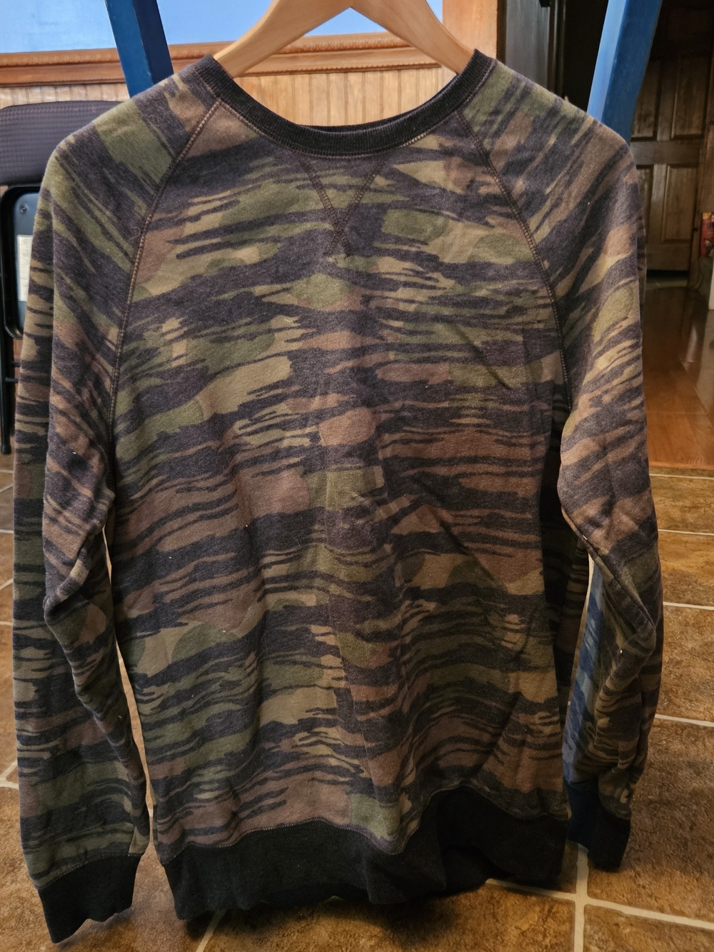 Levi's Men's Camouflage Crewneck Sweater - Olive Green/Brown/Black